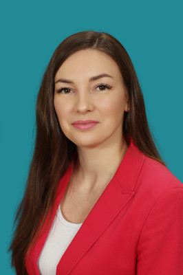 Музыкальный руководитель Макарова Александра Евгеньевна Музыкальный руководитель Макарова Александра Евгеньевна